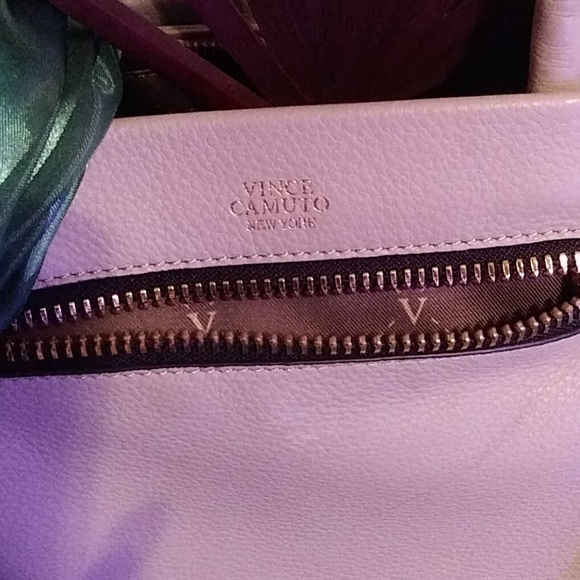 VINCE CAMUTO Handbag - Picture 2 of 4